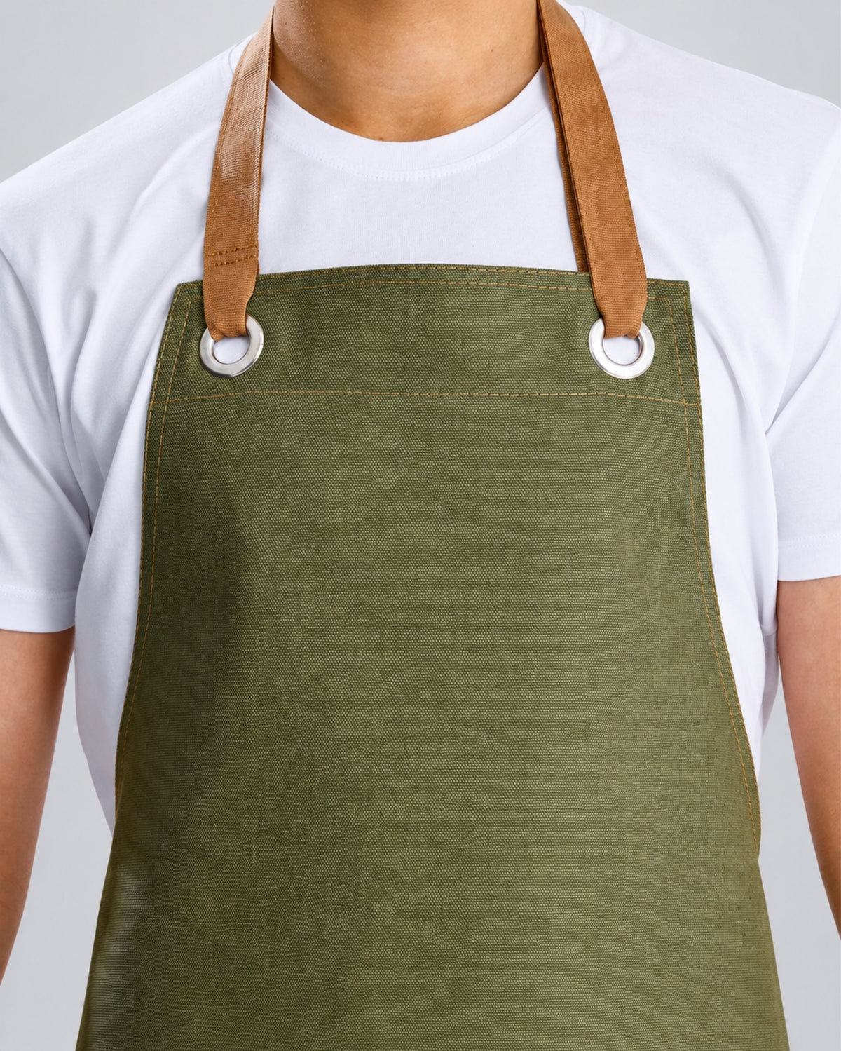 Custom branded henry apron for cafés, restaurants and hospitality businesses – IF Brand Works (view 25)