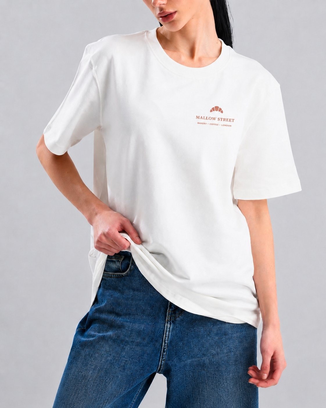 Custom branded classic crew neck t-shirt for cafés, restaurants and hospitality businesses – IF Brand Works (view 3)