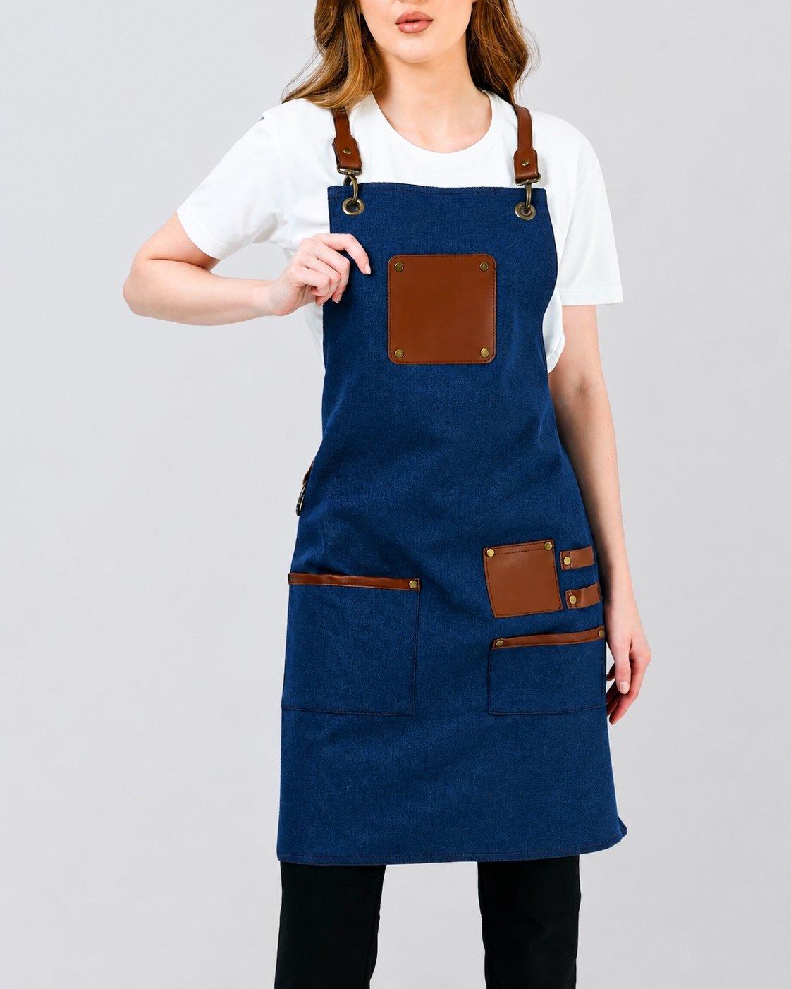 Custom branded victoria apron for cafés, restaurants and hospitality businesses – IF Brand Works (view 13)